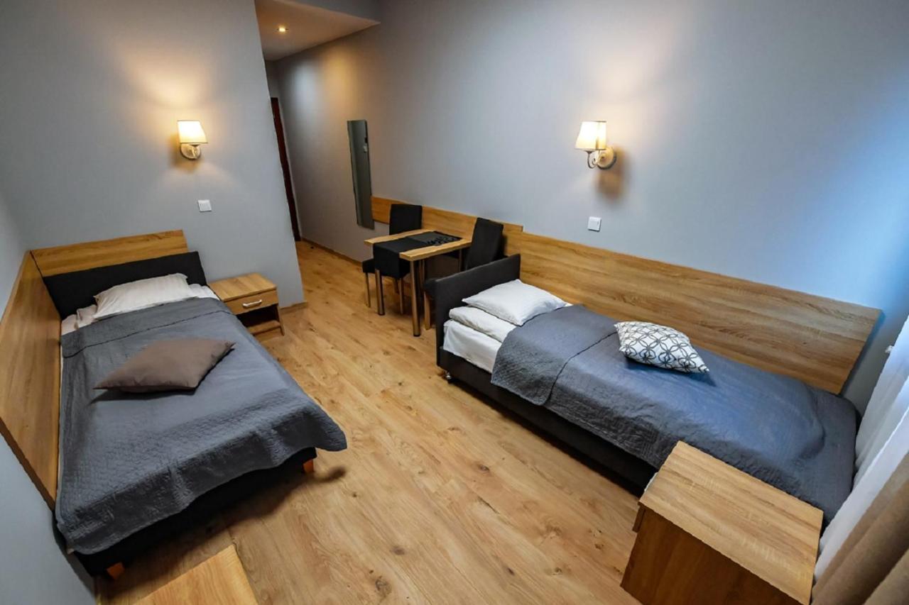 Bed and Breakfast Fotex Ząbki Exterior foto